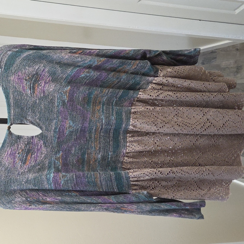 Free People Oversized Boho Tunic Top Mixed Media Eyelet Lace Hem Slouchy - Picture 10 of 11